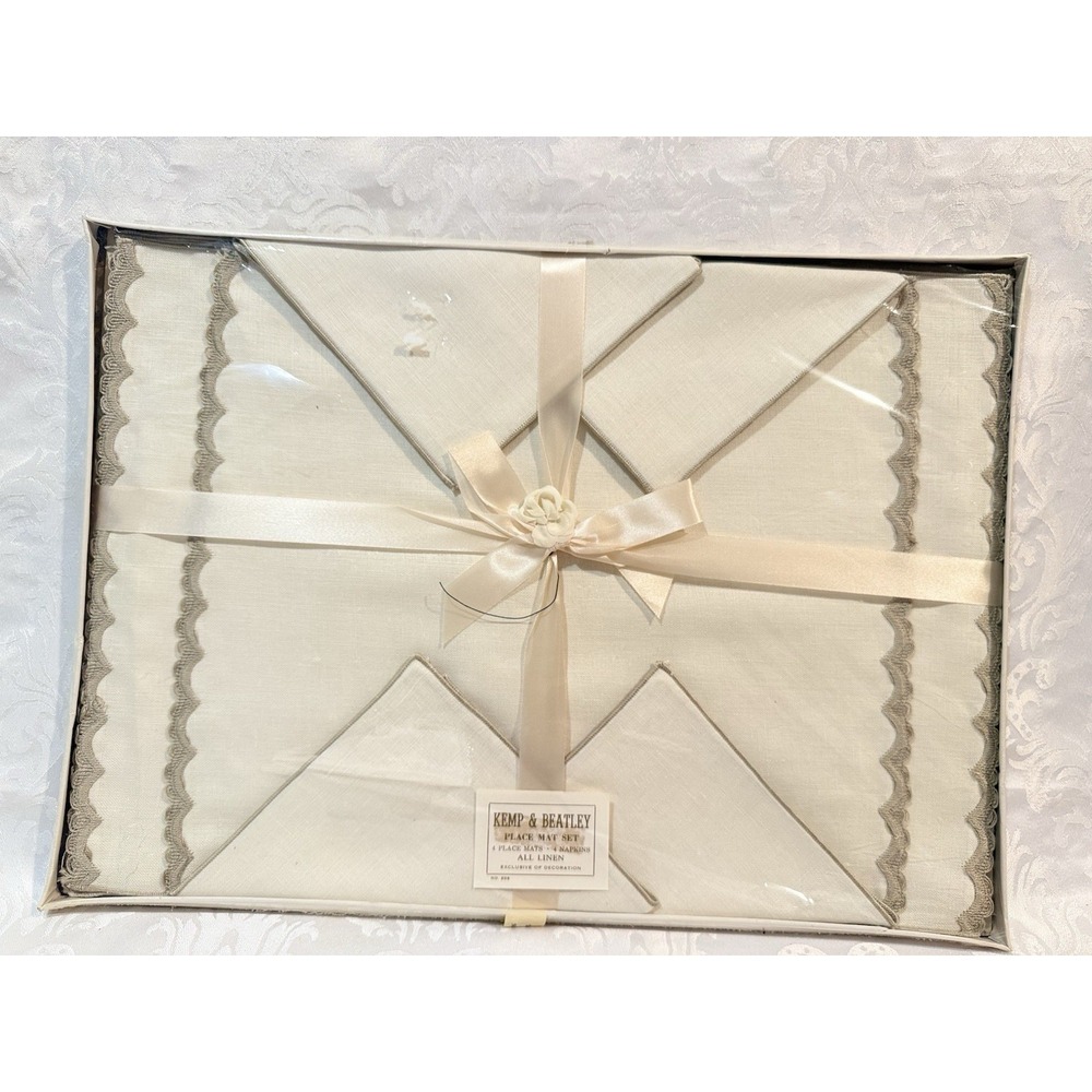 vintage Kemp & Beatley all-linen place mat and napkin set in its original box